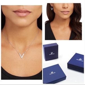 SWAROVSKI DELTA SET_NWT_Original Packaging